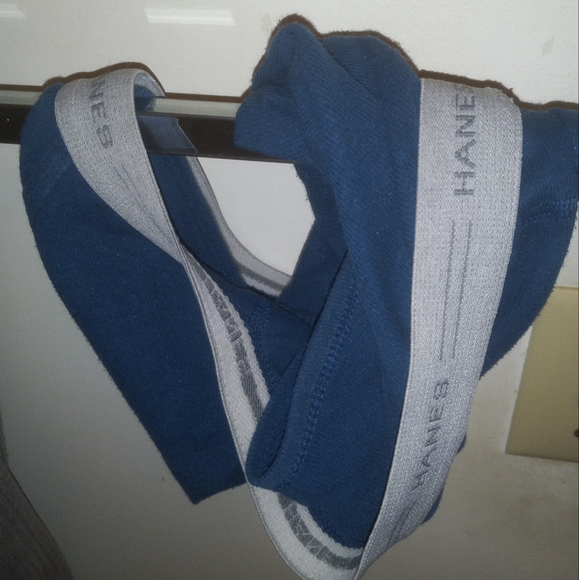 Meet your Posher, R2 - Picture 5 of 11